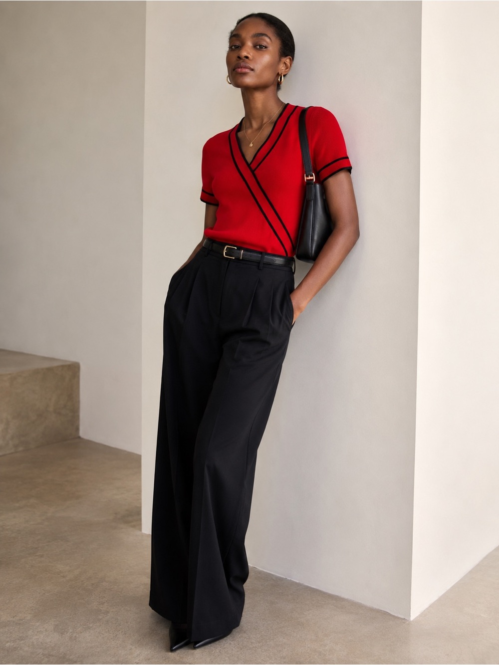 Cable & Gauge Red Short Sleeve Knit Sweater with Ribbed Asymmetric Neck Size M